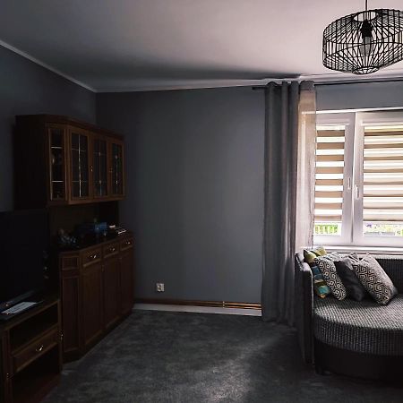 Samodzielne Mieszkanie Na Parterze Domu Gardna Wielka Exterior foto